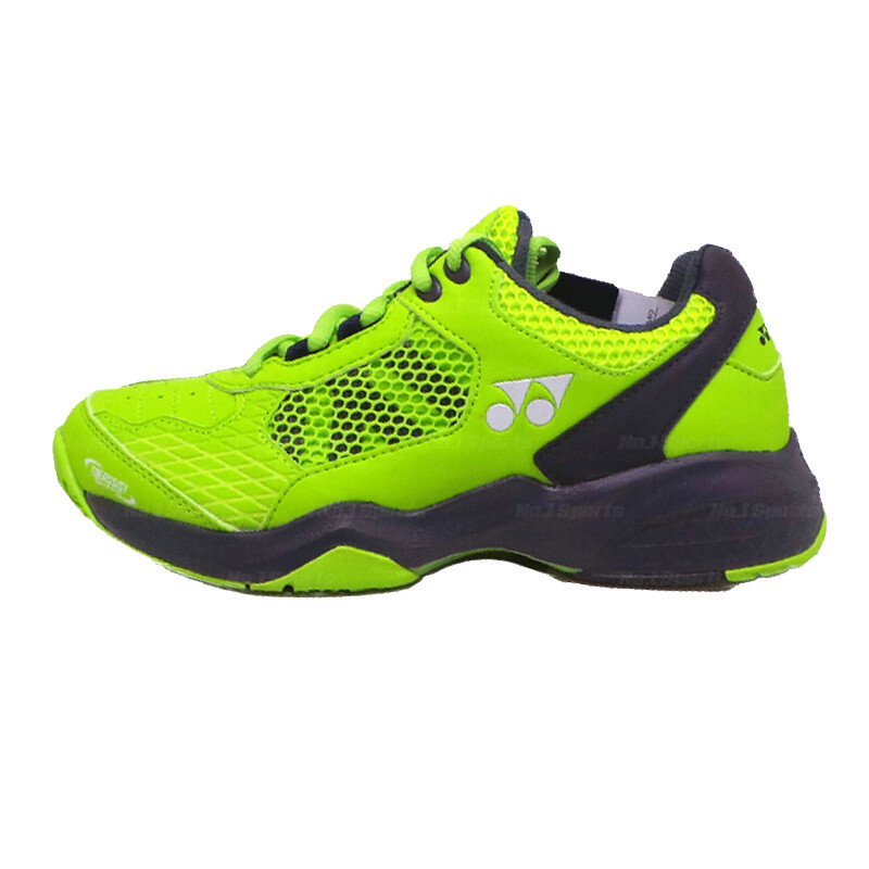 yonex lumio tennis shoes